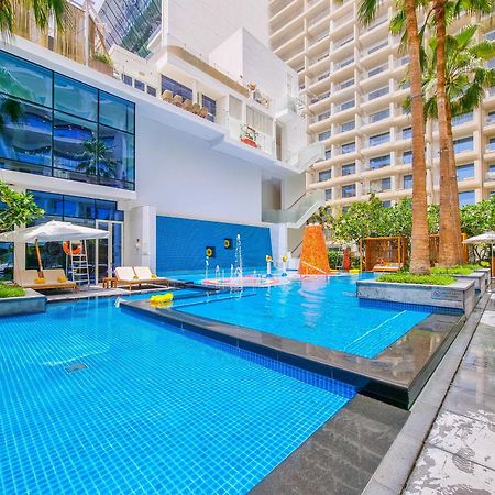 Eden'S Homes & Villas - Five Palm Residences Penthouses Дубай Екстер'єр фото